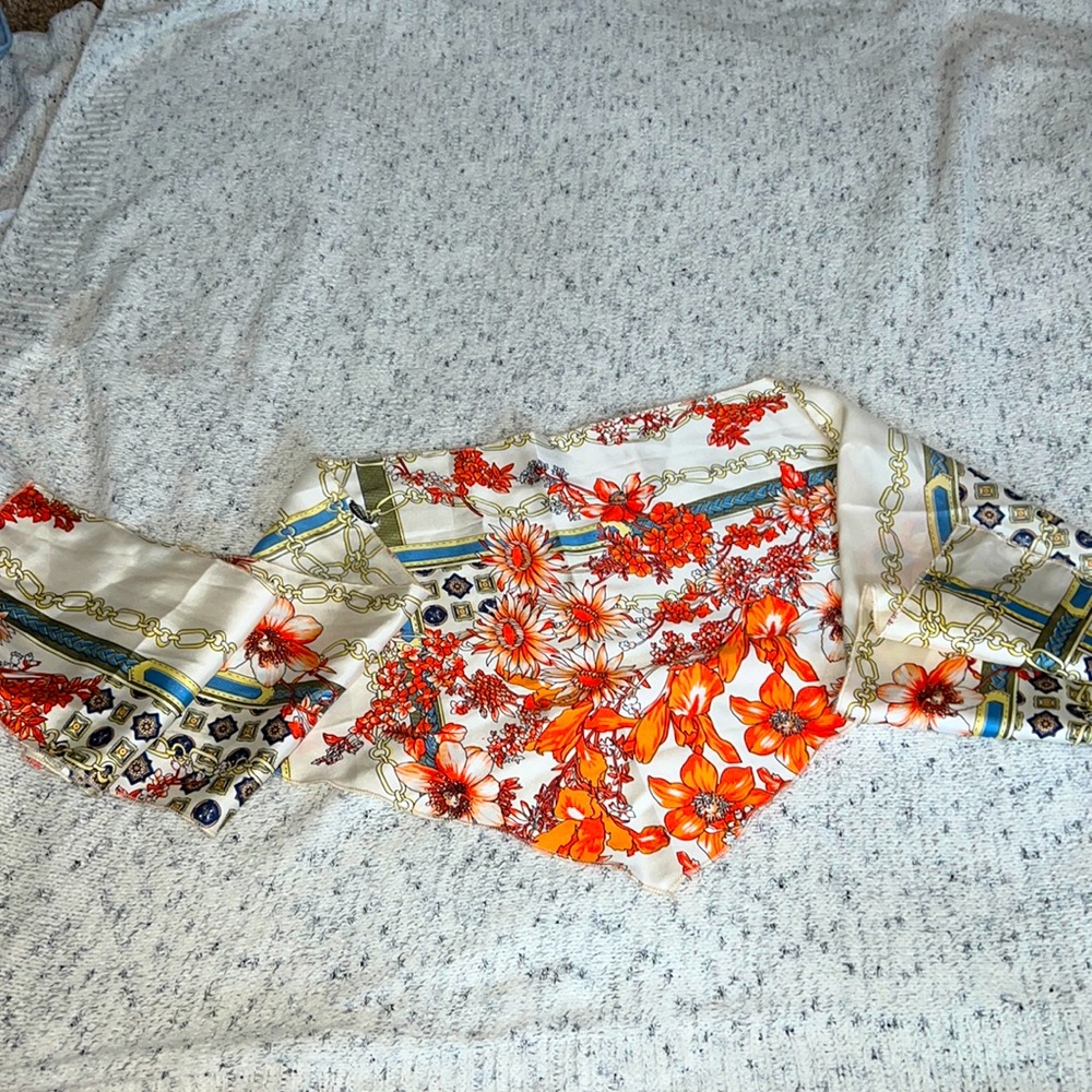 One size colorful silk bandana!